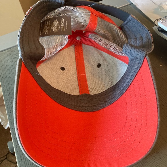 Eddie Bauer SnapBack Truckers Cap - Picture 3 of 4